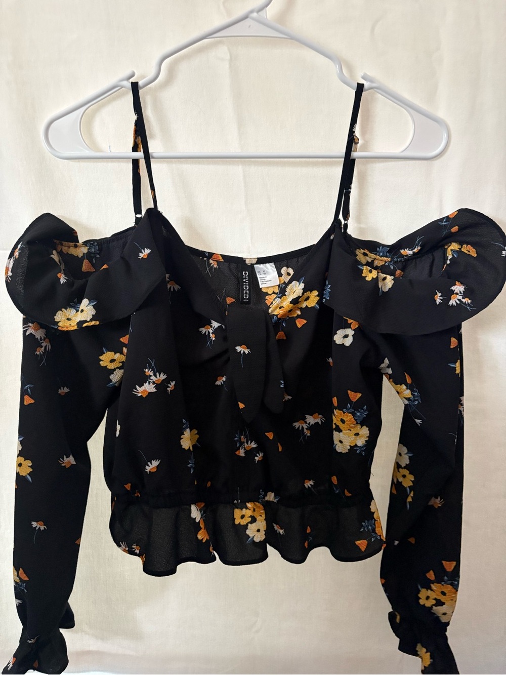 H&M Black Floral Off-Shoulder Ruffle Peplum Blouse